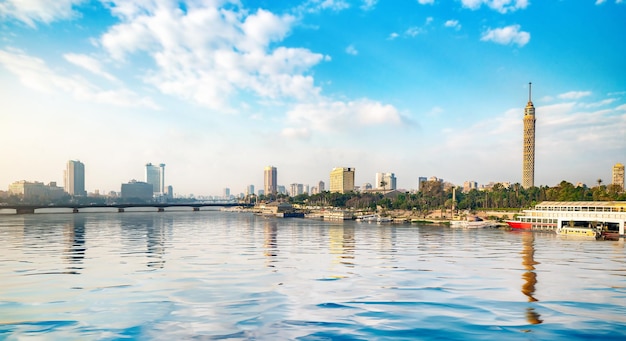 Panorama del fiume Nilo, vista della città del Cairo