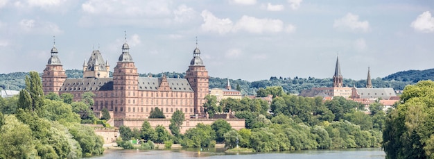 Panorama del palazzo di Johannisburg