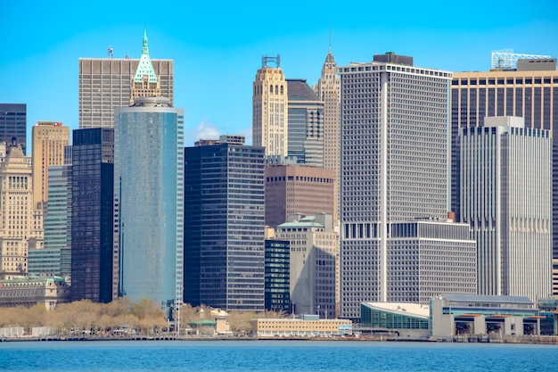 Panorama di New York City con grattacieli a Manhattan Skyline