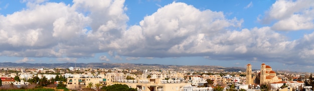 Panorama di Pafos, città costiera di Cipro