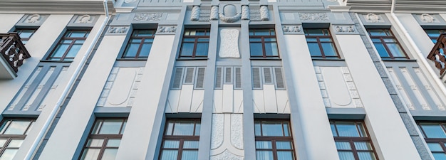 Panorama di pallido edificio culturale