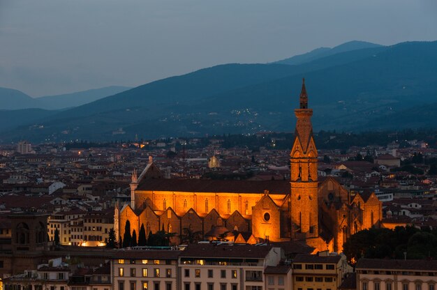 Panorama notturno di Firenze, Italia. Bella vista
