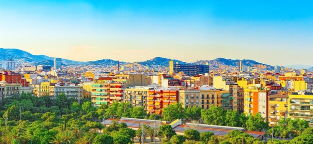 Panorama sul centro urbano di Barcellona, capitale dell'Autonomia della Catalogna. Spagna.