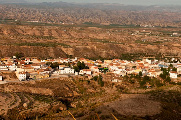 Panoramica della villa de freila in provincia di granada