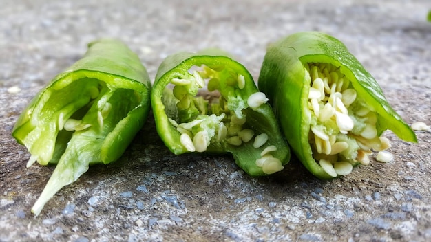 Paprika verde tritata in pezzi