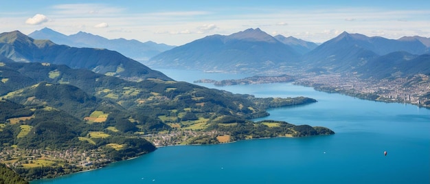 parapendio nelle Alpi francesi