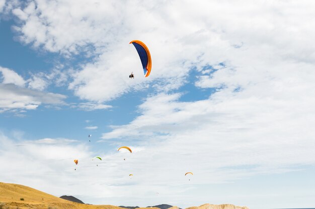 Paraplane volare in alto