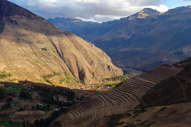 Parco archeologico di Pisac, Perù. Rovine Inca e terrazzamenti agricoli