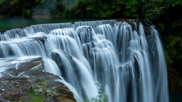 Parco della cascata Shifenliao della cascata di Taiwan