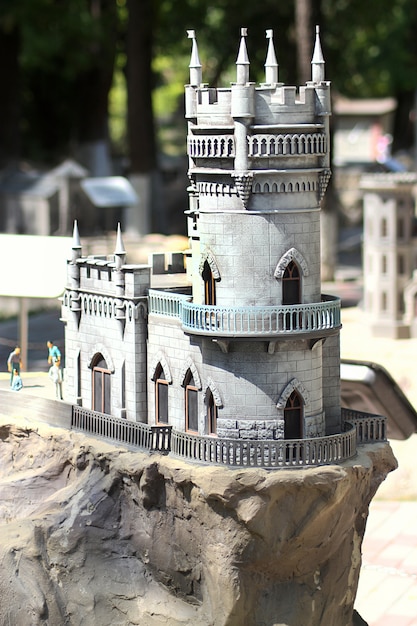 Parco delle miniature Bakhchisarai. Castello Lastochkino gnezdo.