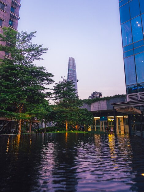 Parco sul grattacielo a Saigon Vista moderna in Vietnam