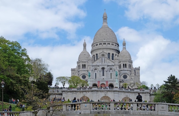 Parigi Francia 29 aprile 2017 bella cattedrale del Sacre Coeur sulla collina di Montmartre