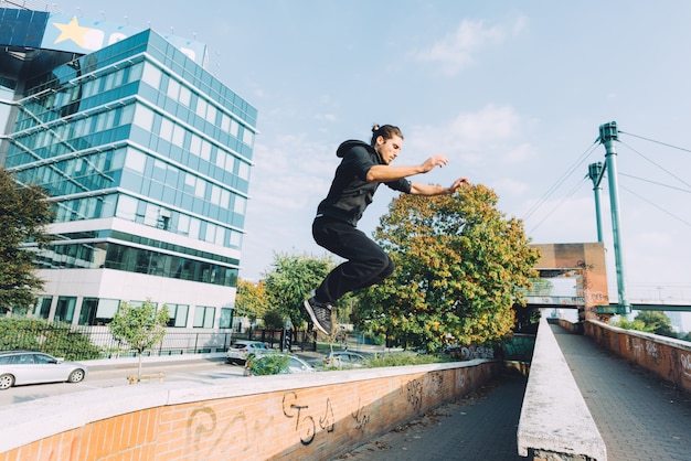 parkour uomo