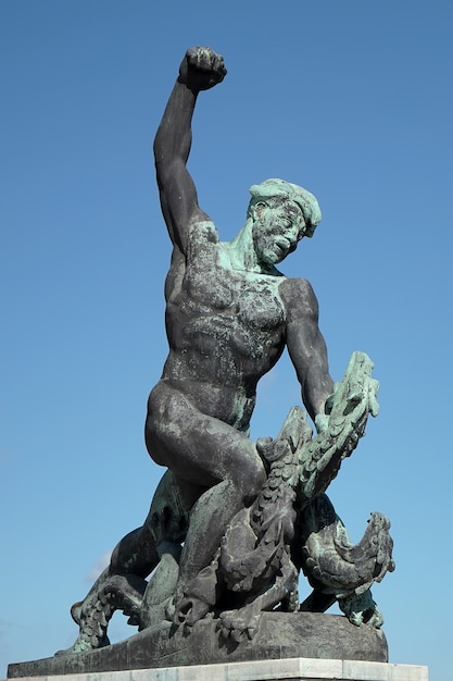 Parte della Statua della Libertà o della Libertà a Budapest