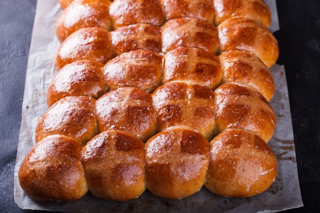 Pasqua Hot Cross Buns