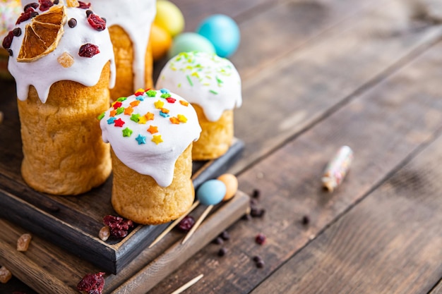 Pasqua torta dolce pane colorato decorazione cottura fatta in casa Pasqua dessert trattare vacanza