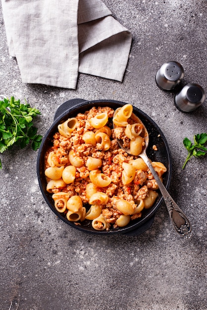 Pasta alla bolognese con ragù di carne