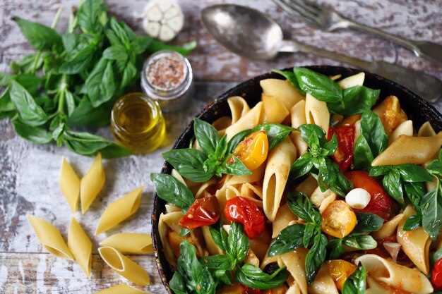 Pasta Con Basilico E Verdure