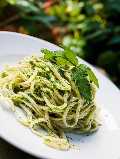 Pasta con pesto verde