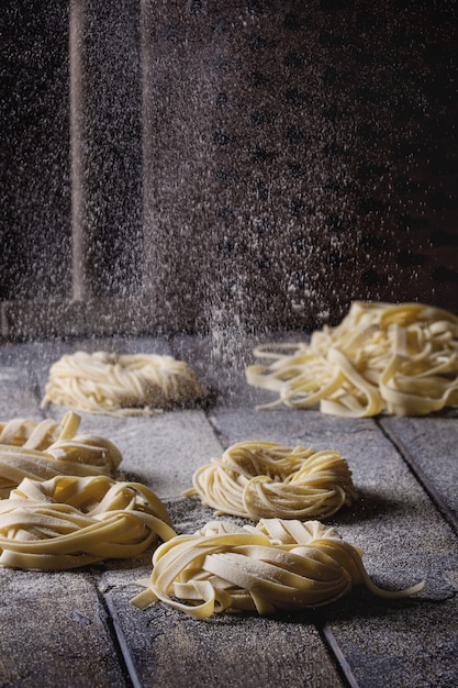 Pasta cruda fatta in casa