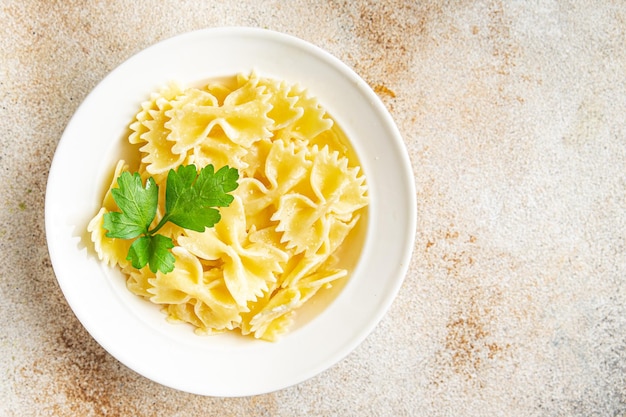 pasta farfalle pasto sano cibo spuntino sul tavolo copia spazio cibo sfondo