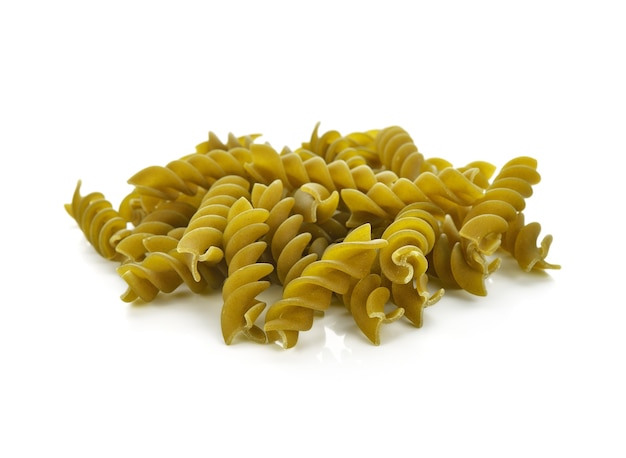 Pasta isolata su bianco