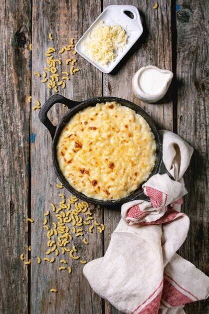 Pasta italiana con formaggio