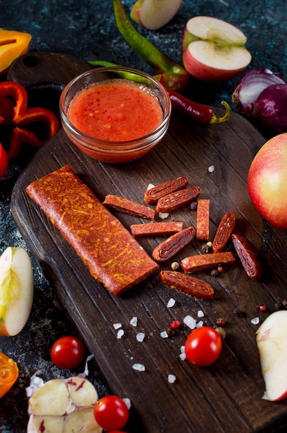 Pastiglia salata di pomodori secchi Snack salato fatto in casa