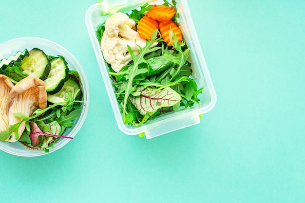 pasto sano contenitore menu settimanale porzione di scatola pranzo mangiare alimenti dietetici biologici freschi