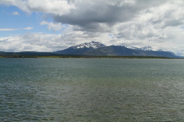 Patagonia dal traghetto da Puerto Natales