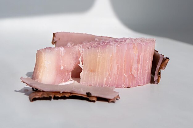Patata dolce e radice di yam Verdure fibrose Concetto sano Isolato