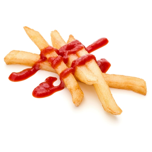 Patate fritte con ketchup isolate su sfondo bianco