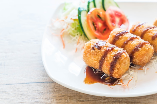 Patate fritte con salsa Tonkatsu