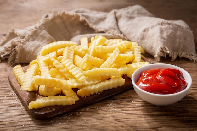 patatine fritte con ketchup