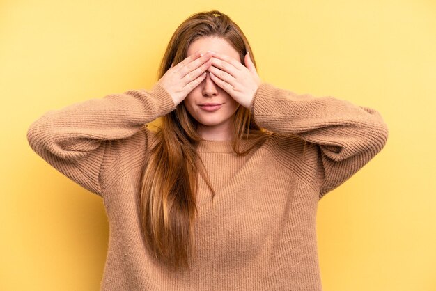 Paura di coprirsi gli occhi con le mani