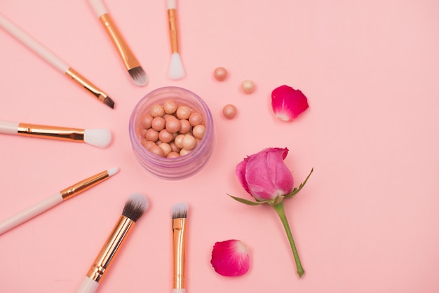 Pennello da trucco e cosmetici