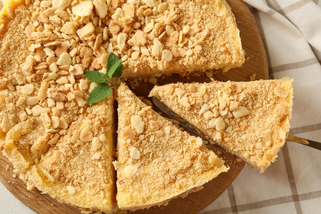 Pensione con deliziosa torta Napoleone, vista dall'alto