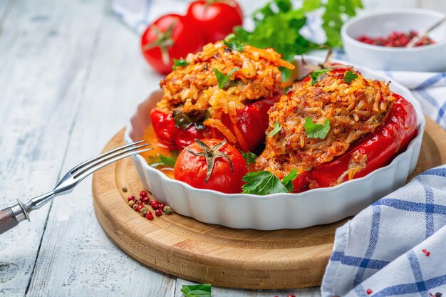 Peperoni ripieni con carne macinata