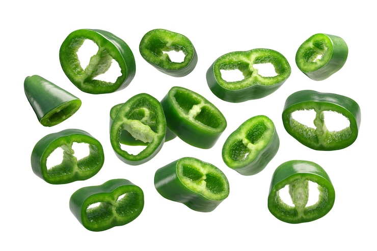Foto percorsi di peperoncini verdi a fette