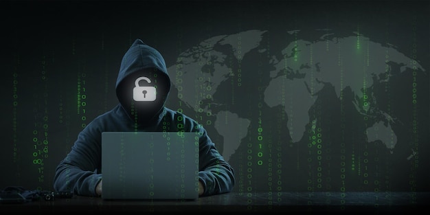 Pericolosi hacker anonimi utilizzano i laptop per il furto di identità