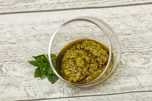 Pesto alla salsa di basilico