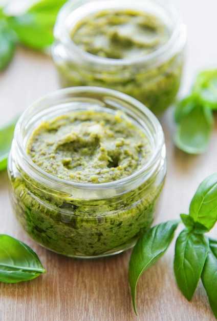 Pesto di basilico verde