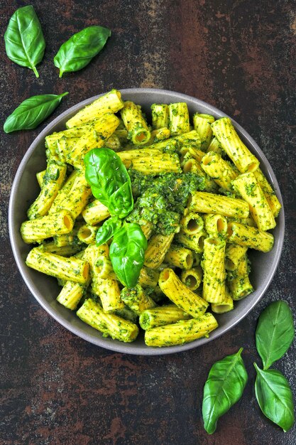 Pesto vegano di pasta pesto.