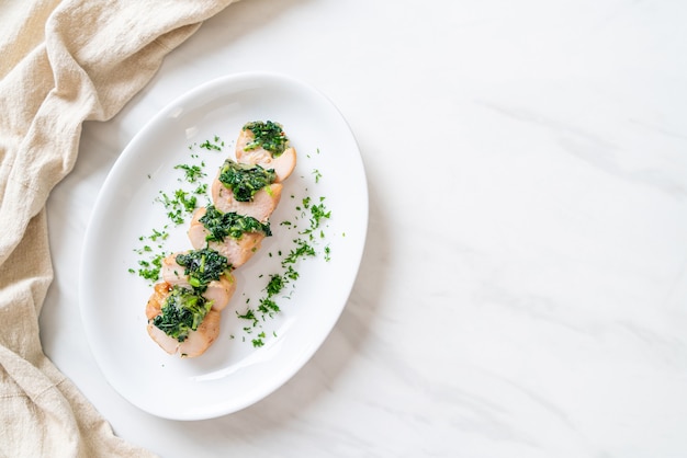 Petti di pollo ripieni di spinaci e formaggio