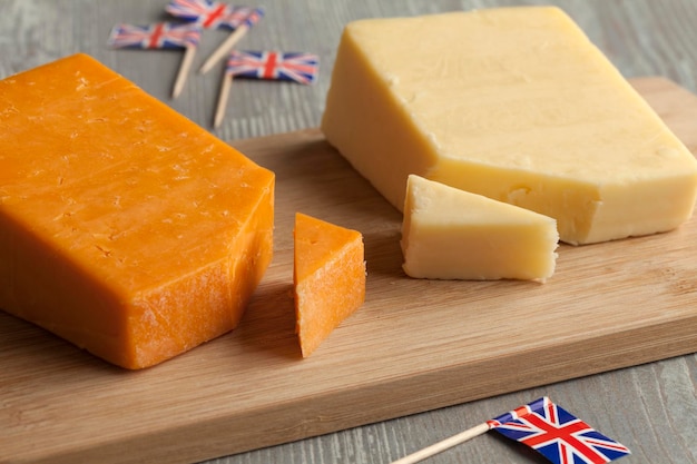 Pezzi di formaggio inglese tradizionale