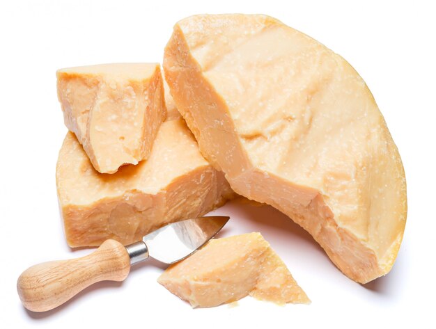 Pezzi di parmigiano o parmigiano