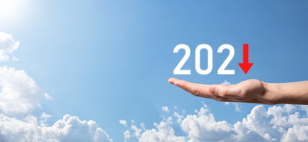 Pianificare la crescita negativa del business nel concetto di anno 2021