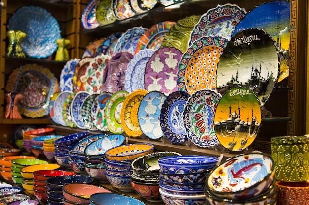 Piatti in ceramica turca