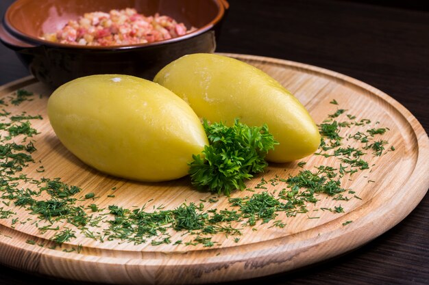 Piatto nazionale in zeppelin lituani con carne