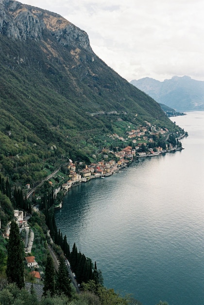 Piccola cittadina sulle rive del Lago di Como Varenna Italia